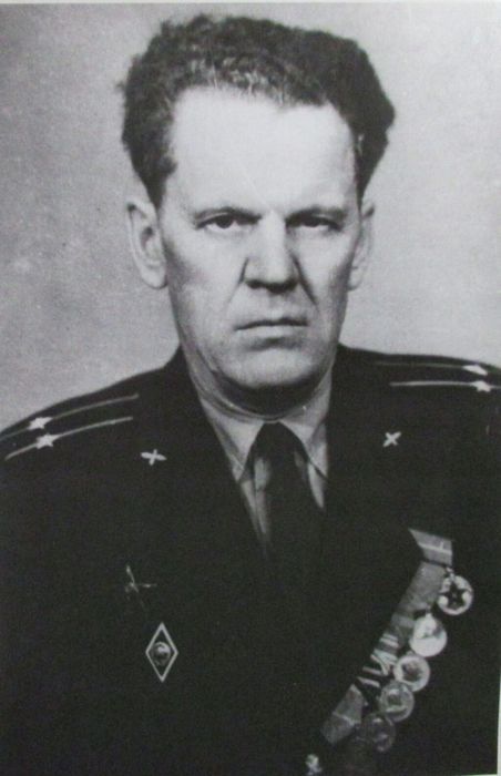 Полковник Лапин